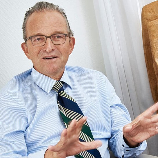 Arthrose-Experte Prof. Dr. Stefan Sell Portrait von Kniearthrose-Experte Stefan Sell.
